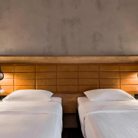 Moxy Praga