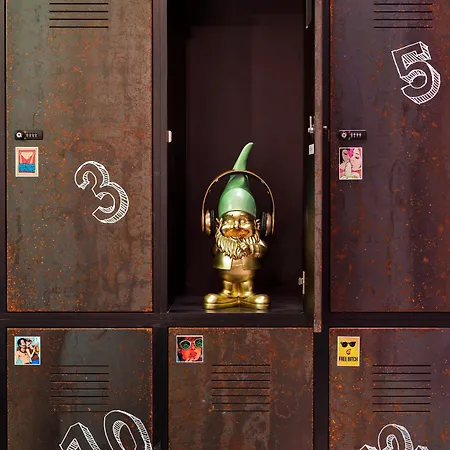 Moxy Praga 酒店 3*