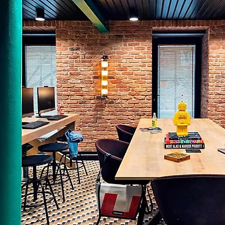 Moxy Praga Warszawa