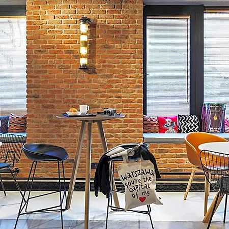 Moxy Praga 3* Warszawa