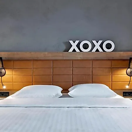 Moxy Praga 3* Warszawa