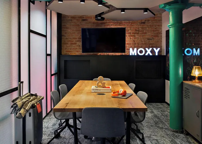 Moxy Praga Hotel Varsavia