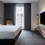 Moxy Praga Varsovia